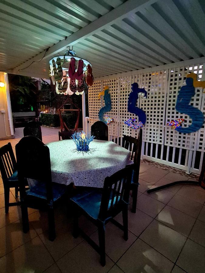 Ruby Sands Exclusive Holiday Home บัลลิโต ภายนอก รูปภาพ
