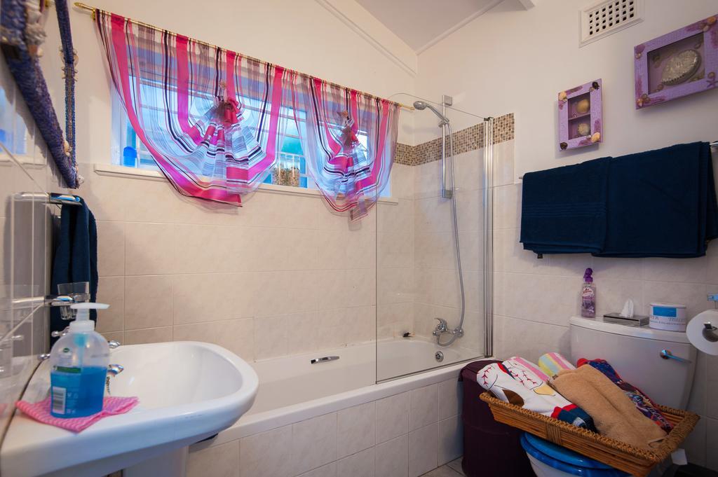 Ruby Sands Exclusive Holiday Home บัลลิโต ภายนอก รูปภาพ